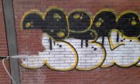XXX Graffiti Vedano.jpg